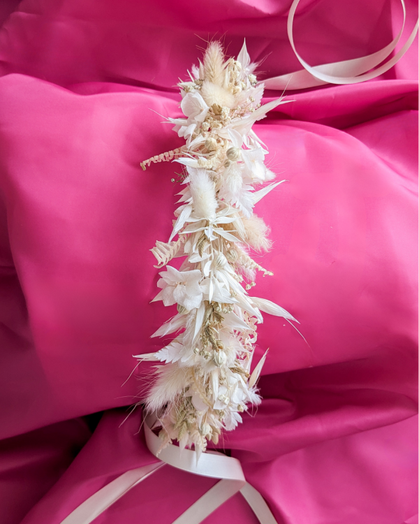 Couronne de fleurs séchées personnalisée – Image 6